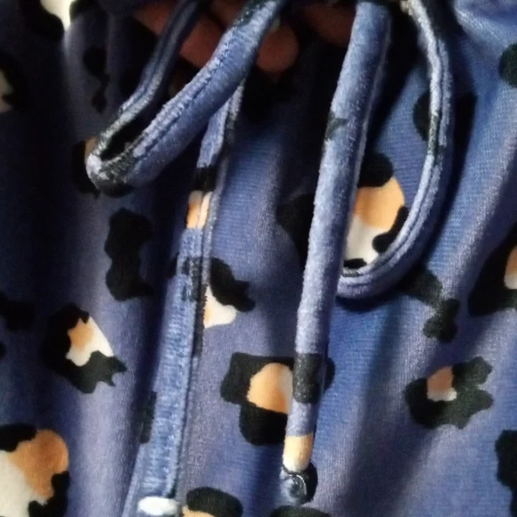 🌠 #191 Leopard Print Blue Pajama or Lounge Set - Picture 11 of 11